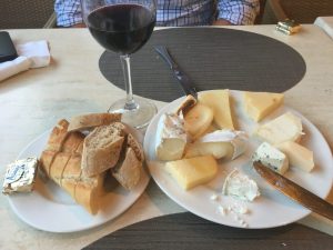 Buzymum - Viva sunrise all inclusive, cheese selection