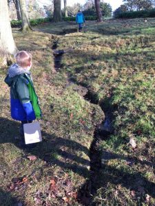 Buzymum - The Boy spotted a little stream