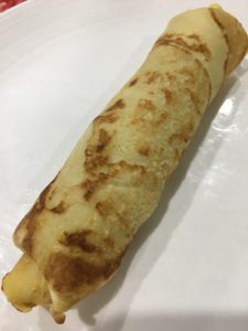 Buzymum - Once the filling is in, roll up the pancake