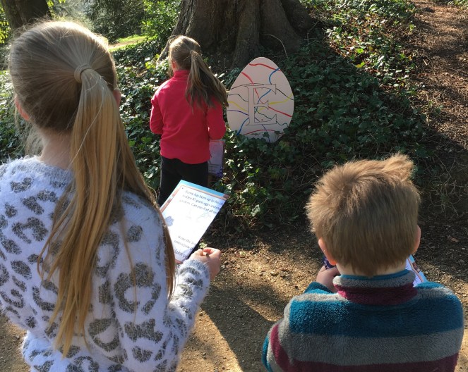 Buzymum - Finding eggs at Hughenden Manor