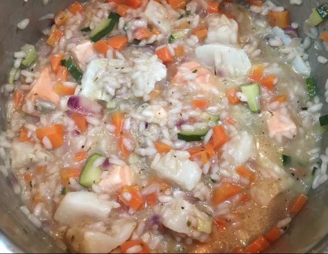 Buzymum - Fish added to the frugal fish risotto