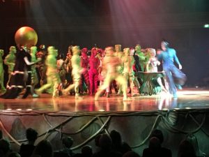 Buzymum - Circque de soleil, Ovo nearing finale